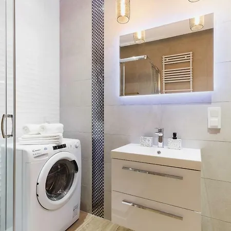 Tauron Arena Elegant Dabska By Renters