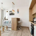 Tauron Arena Elegant Dabska By Renters Διαμέρισμα Krasków